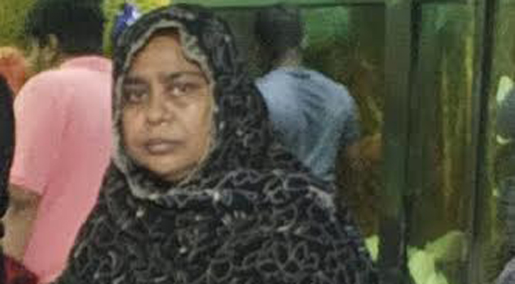 কুমিল্লা নগরীতে নারীকে গলা কেটে হত্যা